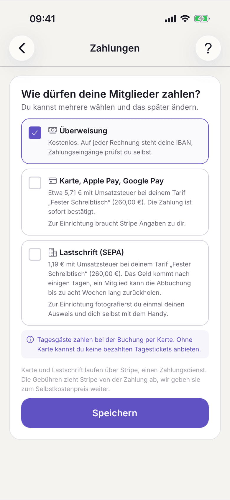 Zahlungen in der App: Überweisung, Karte mit Apple Pay und Google Pay sowie Lastschrift zur Auswahl, mit Beispielgebühren