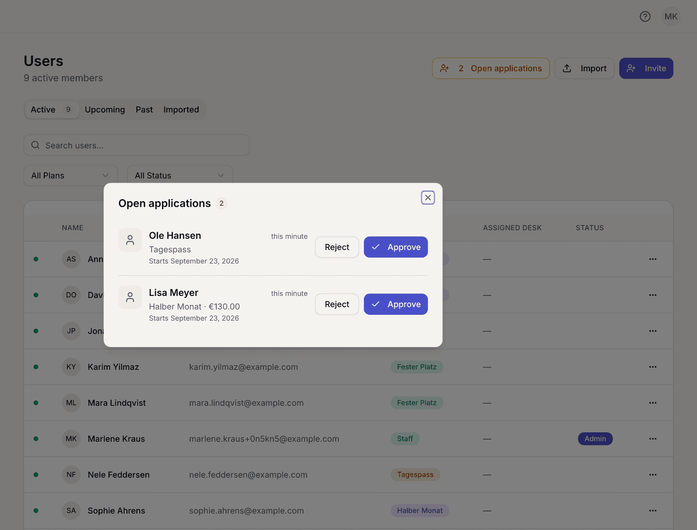 Web dashboard: members with pending applications to confirm